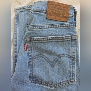 Levi's Wedgie Light Wash Jeans